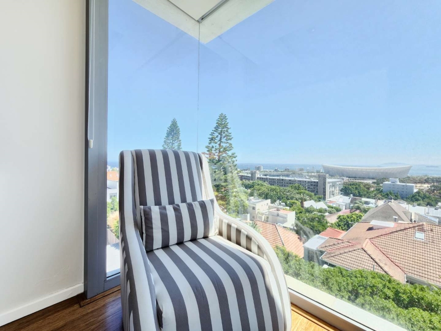 2 Bedroom Property for Sale in Green Point Western Cape